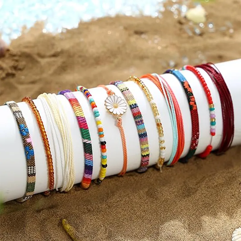 กำไลข้อมือสาววัยรุ่นแฮนด์เมด กำไลข้อมือสาววัยรุ่นแฮนด์เมด